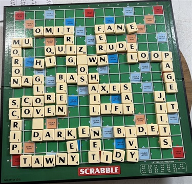 U3A-Scrabble-Queens-table-completed-board.jpg