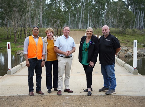 Doonside_Bridge_Completion___Project_Manager_Arvind_Singh__Cr_Glenda_Mather__Mayor_Belot__Cr_Friend_and_Cr_Watson.jpg