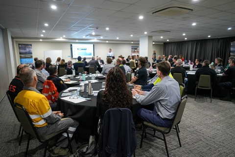 Representatives_from_local__state_and_non_government_agencies_work_together_as_part_of_Exercise_Corio_Bay.jpg